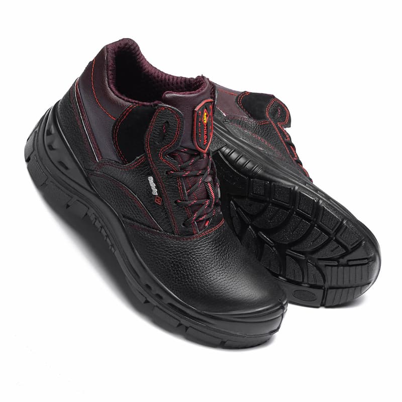 کفش ایمنی سبک و مناسب محیط کار